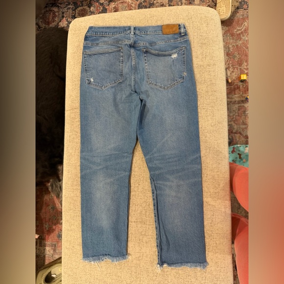 American Eagle Outfitters Light Blue Straight Crop Leg Jeans - Picture 5 of 5